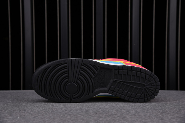 nike dunk sb low ms. pacman 313170-461