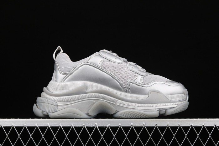 bl triple s trainers sneakers silver 042904