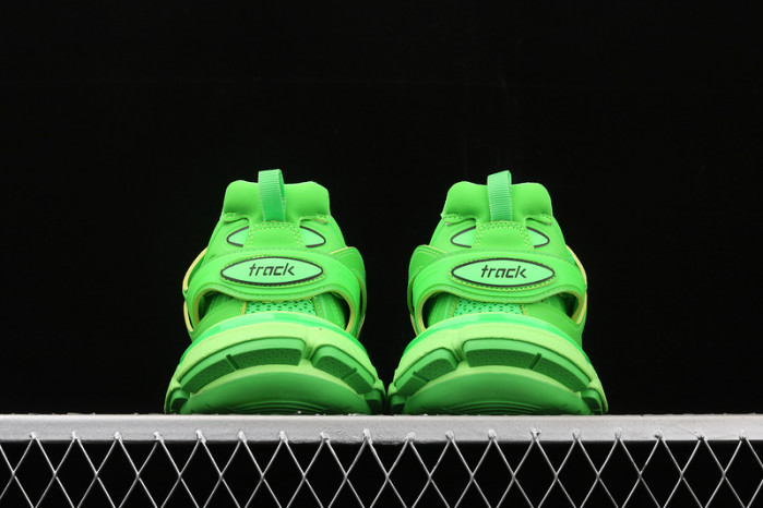 bl track trainers sneaker fluorescent green a11703