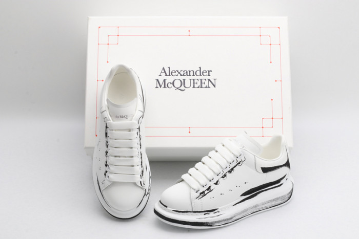 alex mcqu sneakers