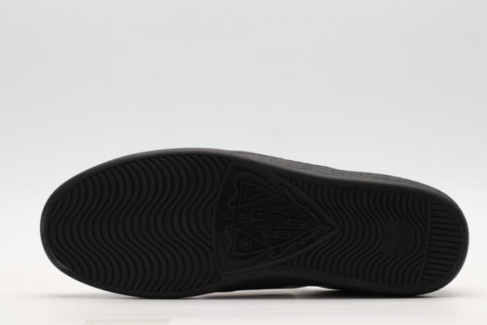 gi ace embroidered low-top sneaker 070504