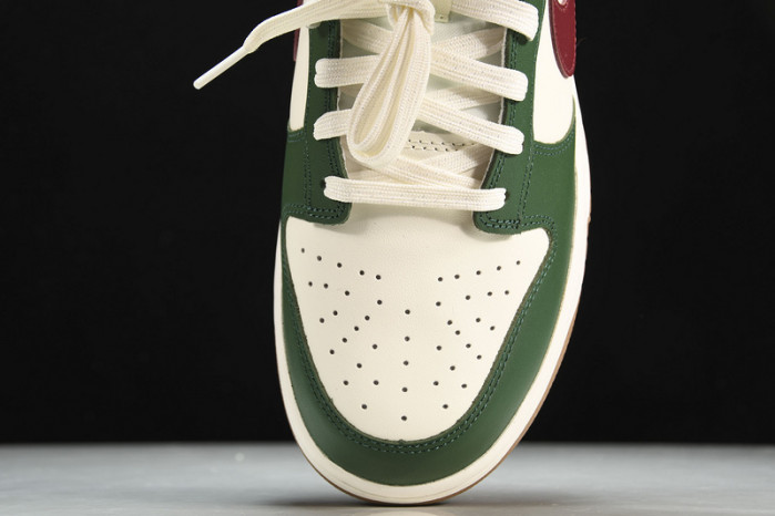 nike dunk low “gorge green” fb7160-161