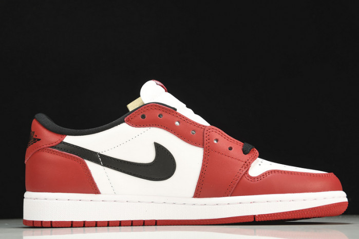 jordan 1 retro low chicago 705329-600