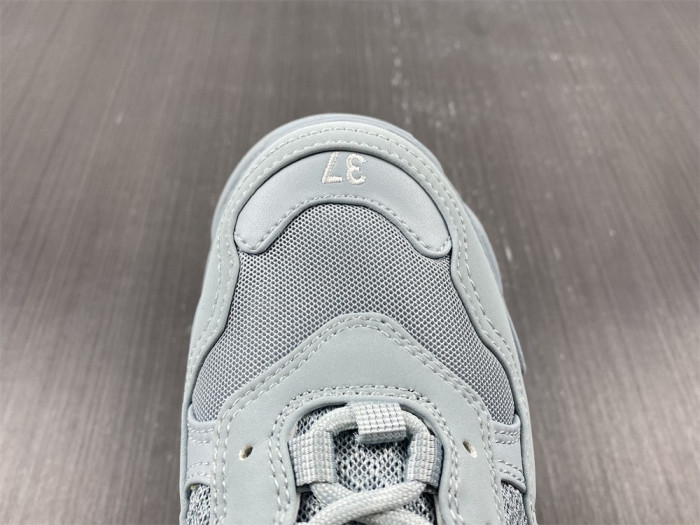 bl triple s trainers sneakers 21121621