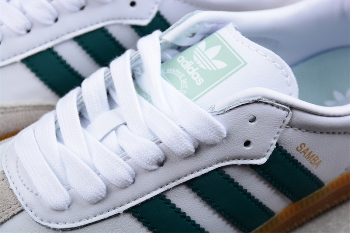 ad low-top sneaker 2303137