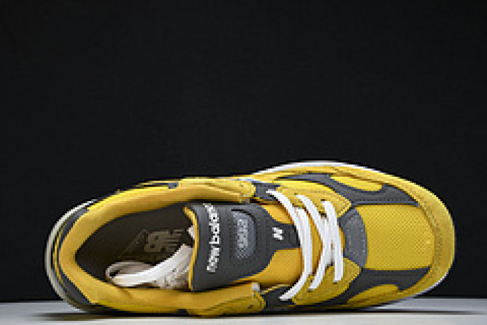 new balance 992 yellow grey m992bb
