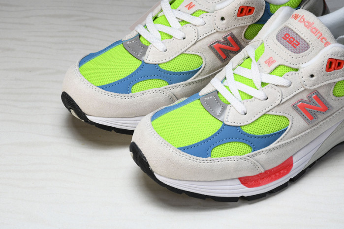 new balance 992 white neon cyan m992da