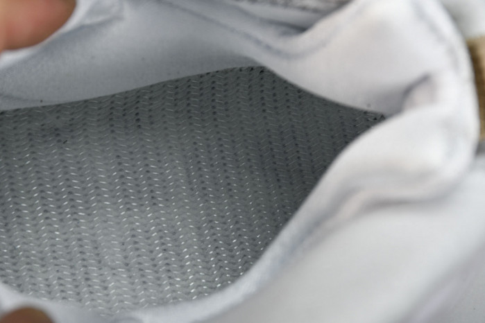 jordan 8 retro ovo white aa1239-135