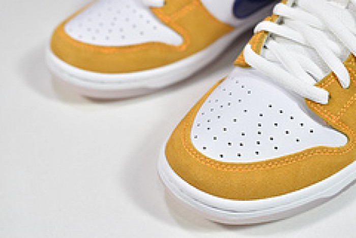 nike sb dunk low laser orange bq6817-800