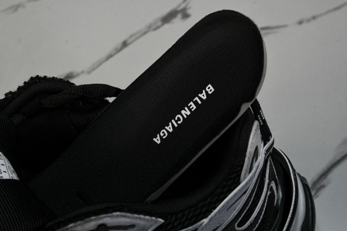 bl track trainers sneakers 779066-w3rbxp-0213