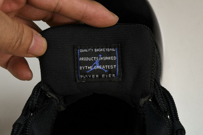 air jordan 11 “space jam" fv5104-004