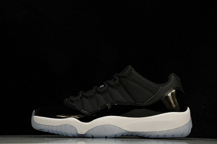 air jordan 11 “space jam" fv5104-004