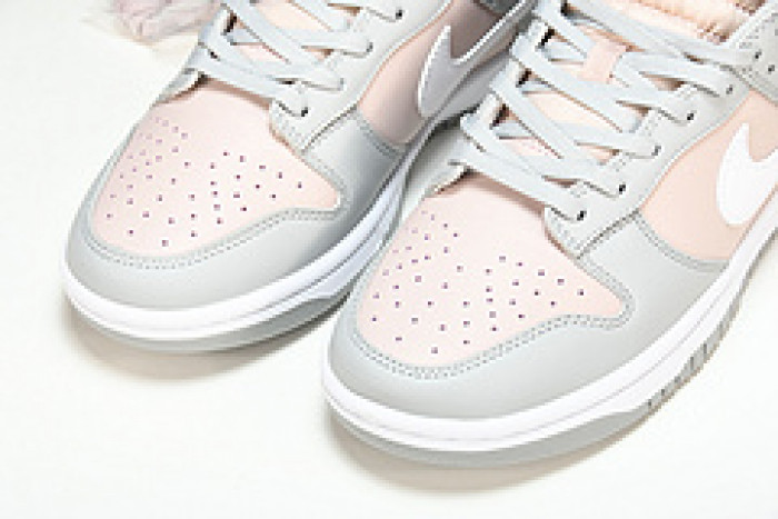 nike dunk low pink oxford dm8329-600