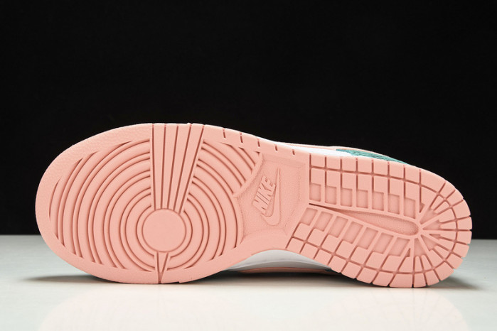 nike dunk low “snakeskin” dr8577-300