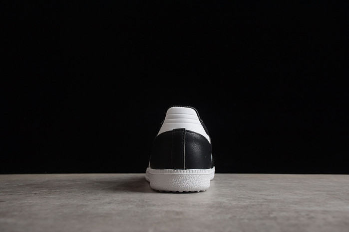 ad low-top sneaker 23031320