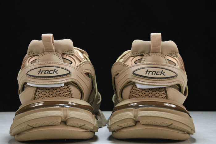 bl tess s. gomma trek low sneakers 042107