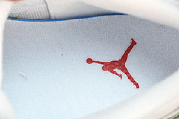 air jordan 3 wmns “lucky green” ck9246-136