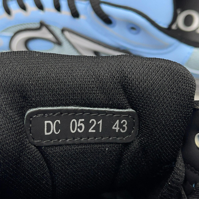 dr b30 trainer sneaker