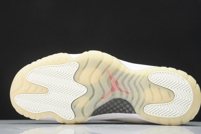 air jordan 11 platinum tint 378037-016