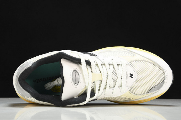 new balance 2002r thisisneverthat white ml2002rt