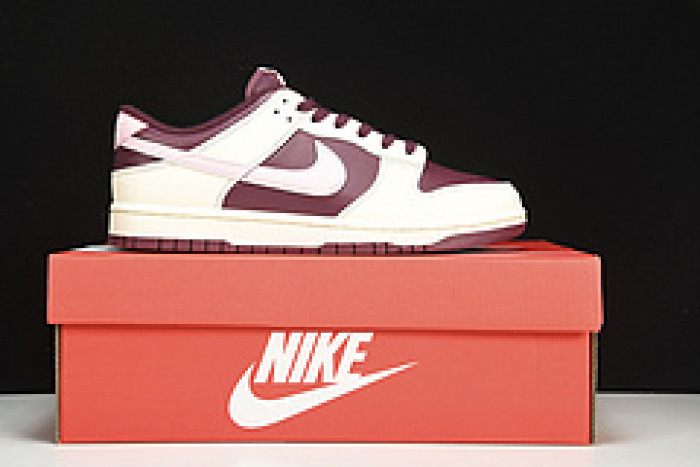 nike dunk low “valentine’s day” dr9705-100