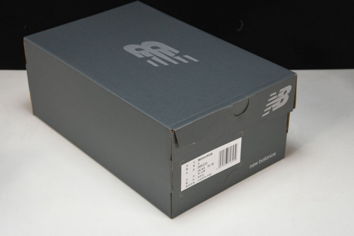 new balance 2002r protection pack phantom m2002rdb