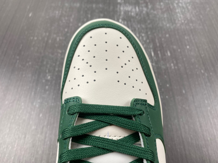 nike dunk low retro gorge green midnight navy dd1503-300