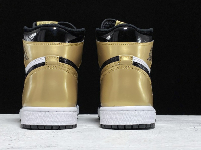 air jordan 1 metallic gold 861428-007