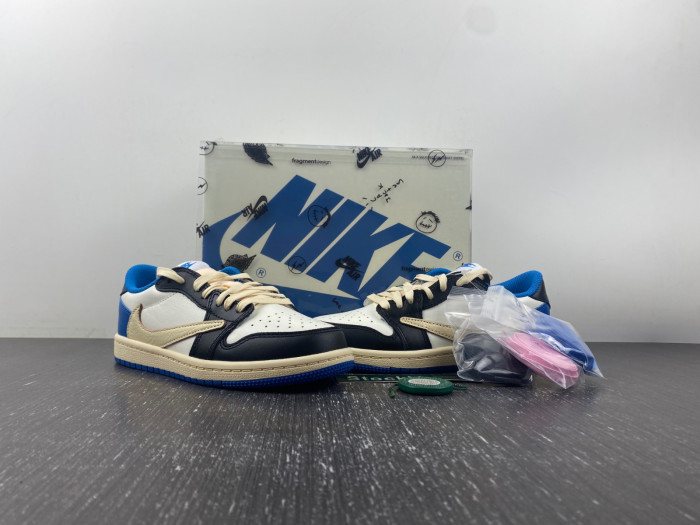 (kids)travis scott x fragment x air jordan 1 low og dm7866-1401