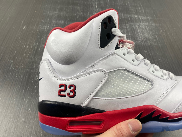 air jordan 5 “fire red” 136027-120