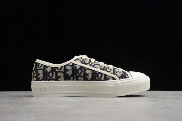 dr b23 homme kaws h903p168