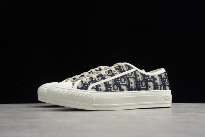 dr b23 homme kaws h903p168