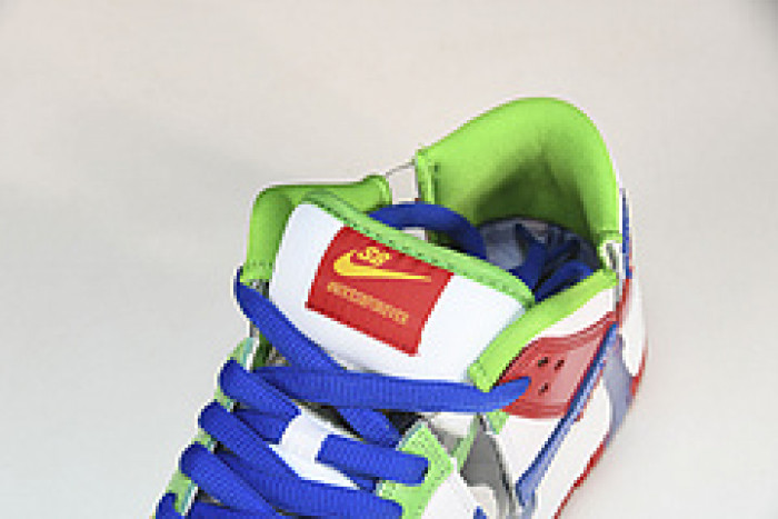 nike sb dunk low sandy bodecker fd8777-100