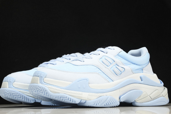 bl triple s trainers sneakers bts-17