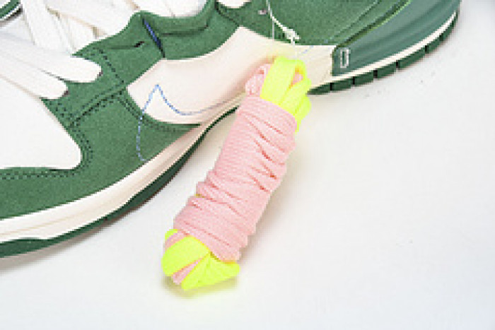 nike dunk low disrupt 2 dh4402-001