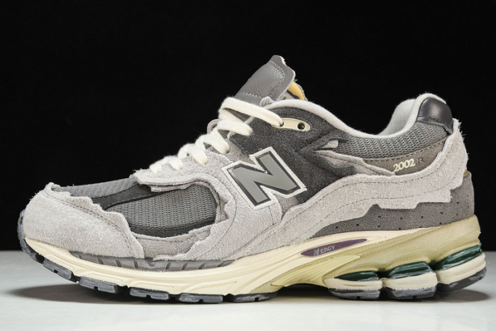 new balance 2002r protection pack rain cloud m2002rda