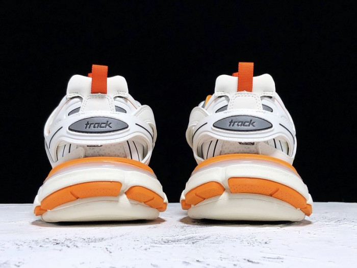 (led) bl tess s. gomma trek low sneakers white orange h903p029