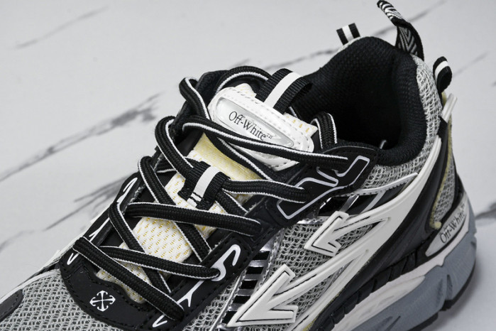 of be right back sneakers ob8