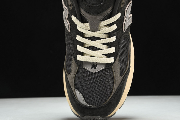 new balance 2002r black dark grey m2002rho