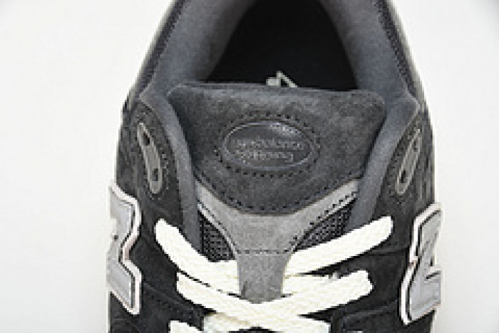 new balance 2002r black dark grey m2002rho