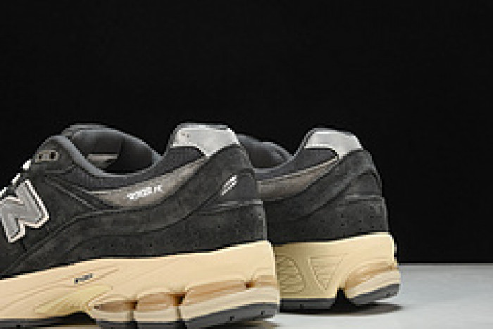 new balance 2002r black dark grey m2002rho