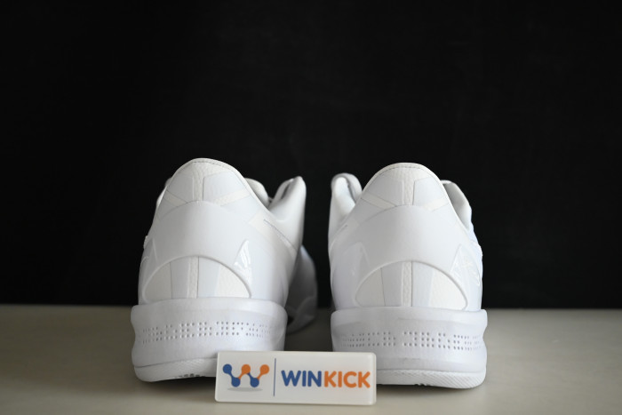 nike kobe 8 protro "triple white" fj9364-100