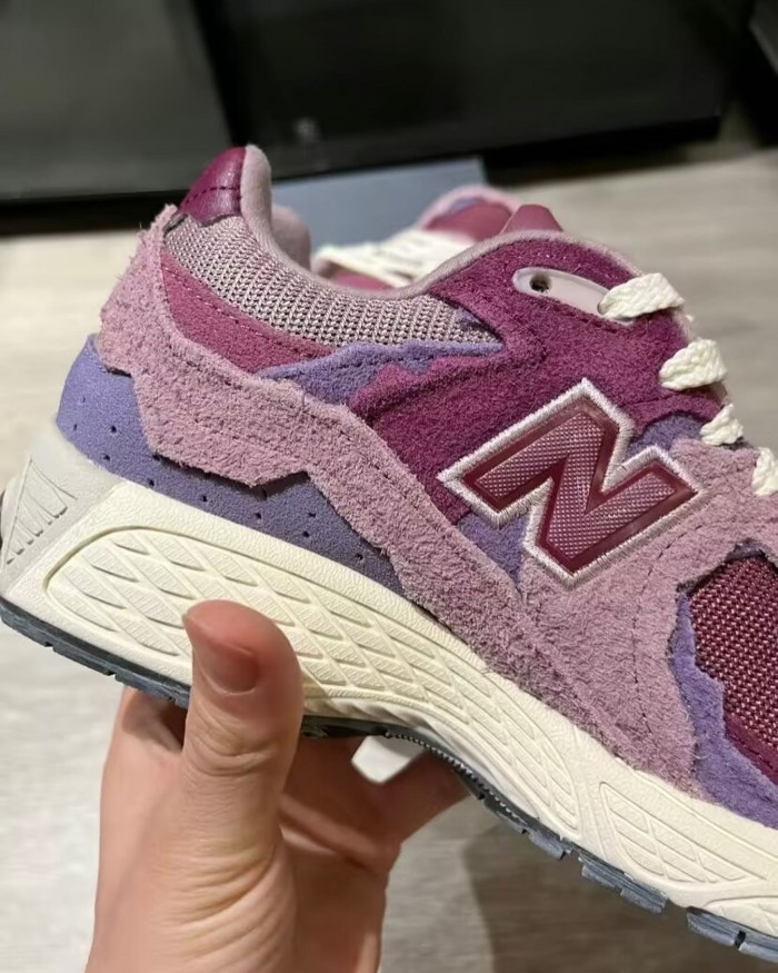 new balance 2002r m2002rda1