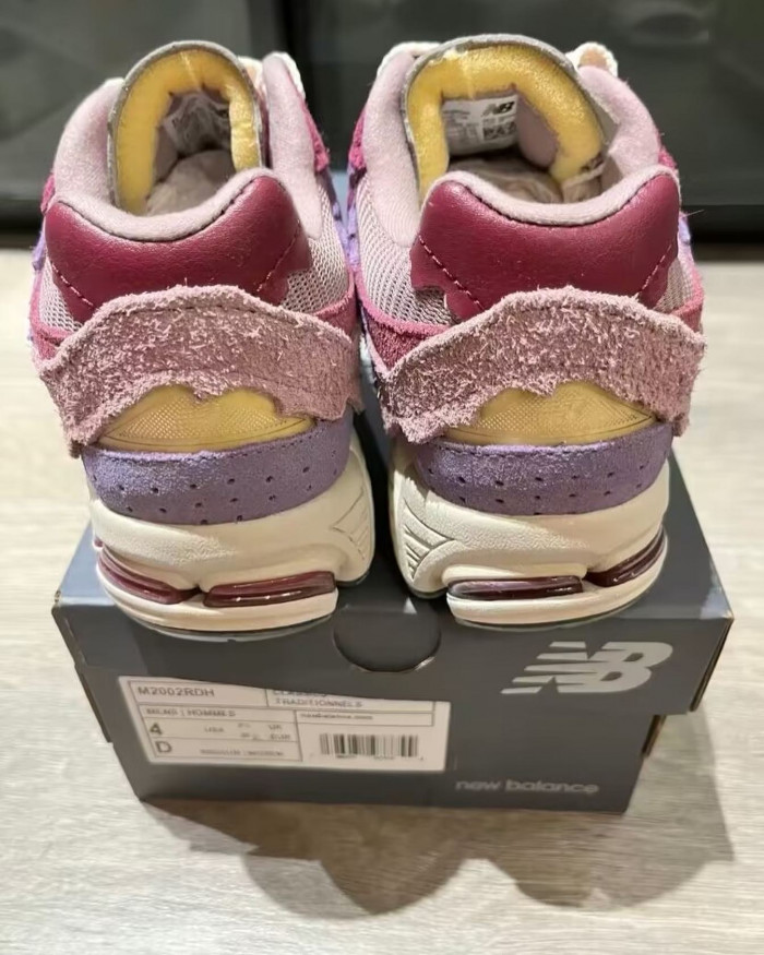 new balance 2002r m2002rda1